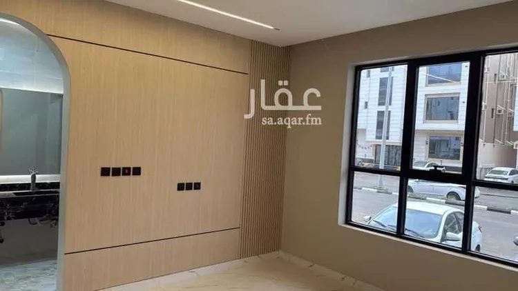 شقة للإيجار في شارع الامير منصور بن عبدالعزيز ، حي الشاطئ ، جازان ، منطقة جازان صورة 2