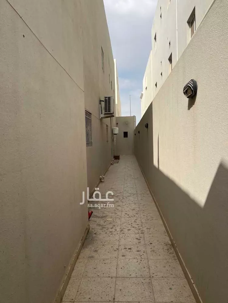 فيلا للبيع في حي ، شارع منيفه ، ضاحية الملك فهد ، الدمام ، الدمام صورة 4