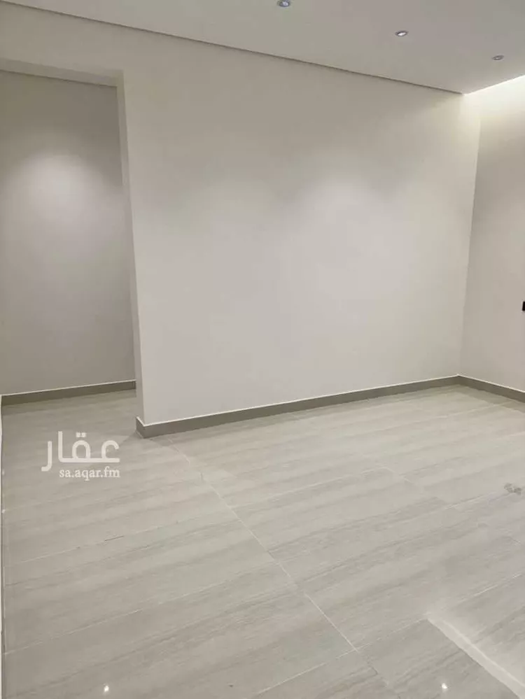 شقة للبيع في شارع غياث بن فارس, حي الملك فهد, مدينة عنيزة, منطقة القصيم صورة 3