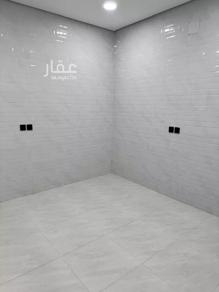 شقة للبيع في شارع غياث بن فارس, حي الملك فهد, مدينة عنيزة, منطقة القصيم صورة 5