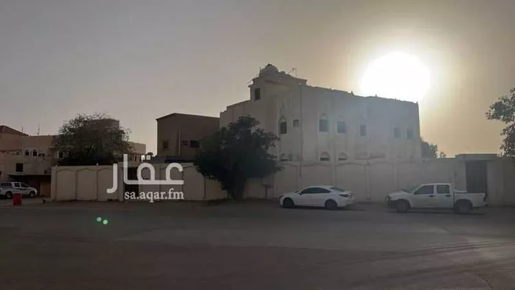 فيلا للبيع في شارع الشقة 153, حي الشقة, مدينة بريدة, منطقة القصيم صورة 4