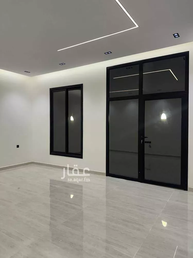 دور للبيع في شارع السلطان قابوس بن سعيد, حي المعيزيلة, مدينة الرياض, منطقة الرياض 13