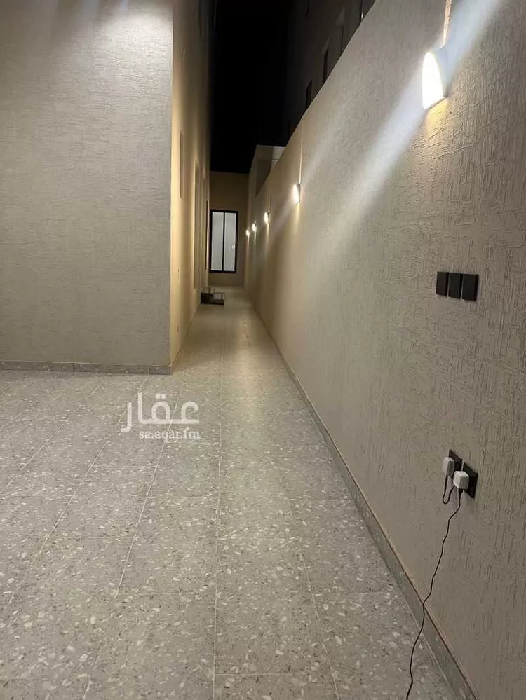 دور للبيع في شارع السلطان قابوس بن سعيد, حي المعيزيلة, مدينة الرياض, منطقة الرياض صورة 2