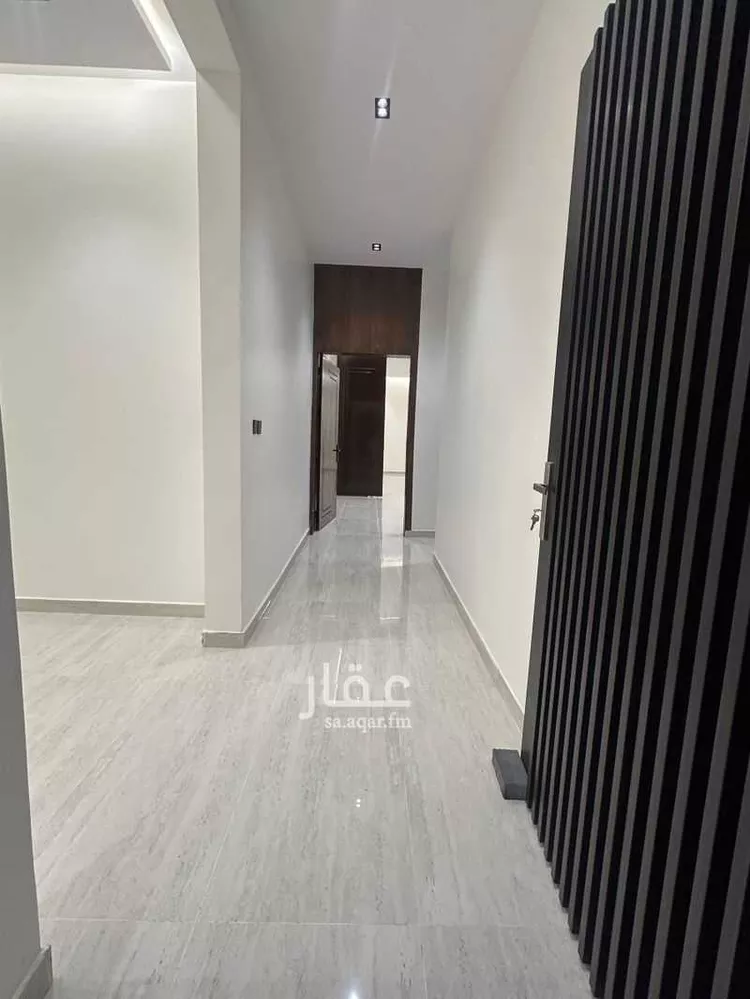 دور للبيع في شارع السلطان قابوس بن سعيد, حي المعيزيلة, مدينة الرياض, منطقة الرياض صورة 4