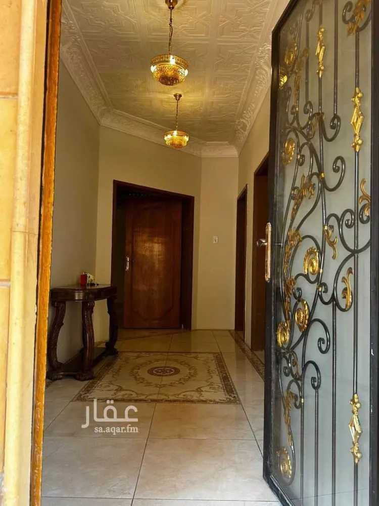 فيلا للبيع في شارع الافلاج, حي الدانة الشمالية, مدينة الظهران, المنطقة الشرقية صورة 5