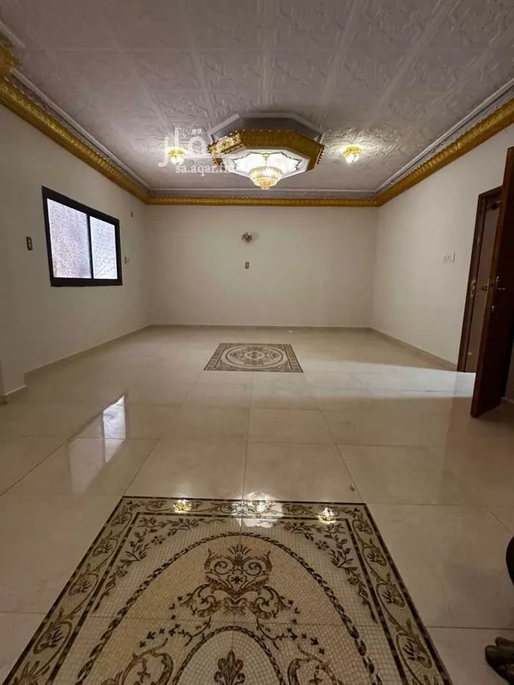 فيلا للبيع في شارع الافلاج, حي الدانة الشمالية, مدينة الظهران, المنطقة الشرقية صورة 4