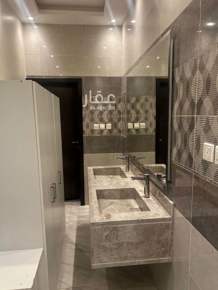 دور للإيجار في شارع عز الدين الفاروثي, حي تارة, مدينة خميس مشيط, منطقة عسير صورة 5