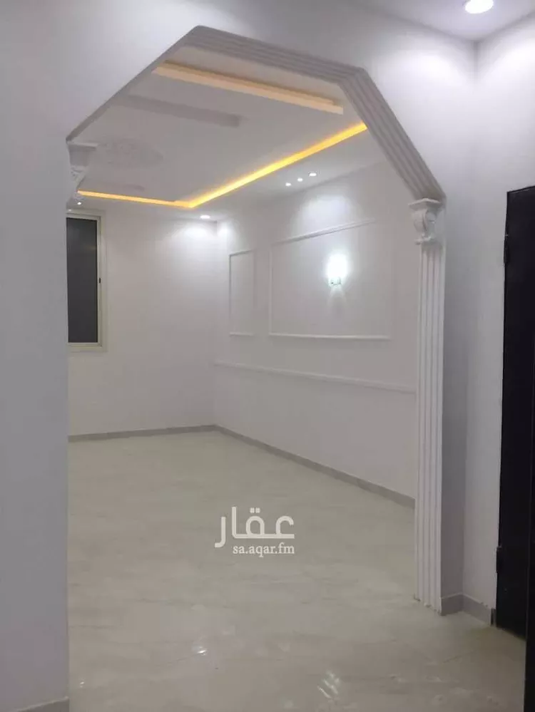 Floor for Rent in Riyadh Al Janadriyah صورة 4