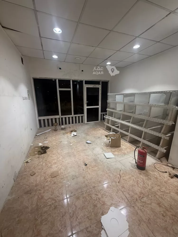 محل للإيجار في شارع أبي محجن الثقفي, حي النسيم الشرقي, مدينة الرياض, منطقة الرياض صورة 4