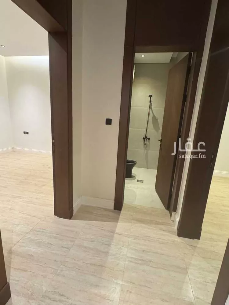 دور للبيع في شارع الشمالية, حي السعادة, مدينة الرياض, منطقة الرياض صورة 5