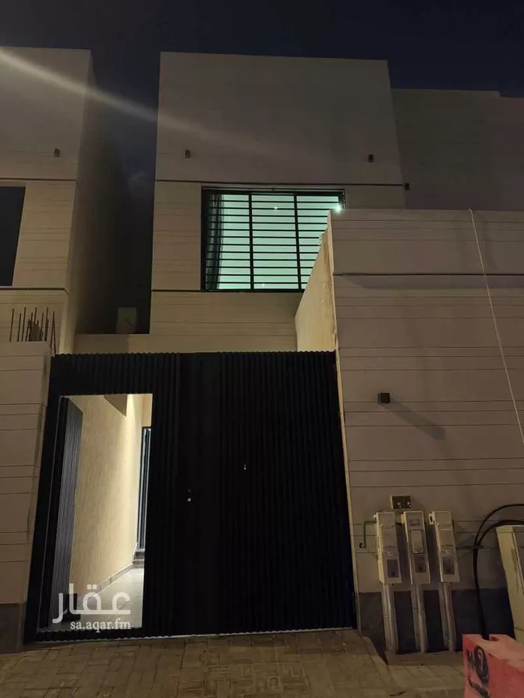 دور للبيع في شارع الشمالية, حي السعادة, مدينة الرياض, منطقة الرياض