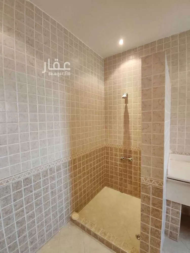 فيلا للإيجار في شارع عبدالله بن جدعان, حي الروابي, مدينة الرياض, منطقة الرياض صورة 3