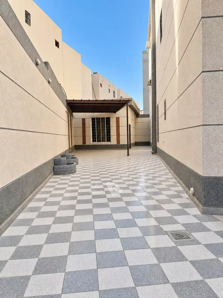 فيلا للبيع في شارع عبدالرحمن الاشعري, حي الرمال, مدينة الرياض, منطقة الرياض 3