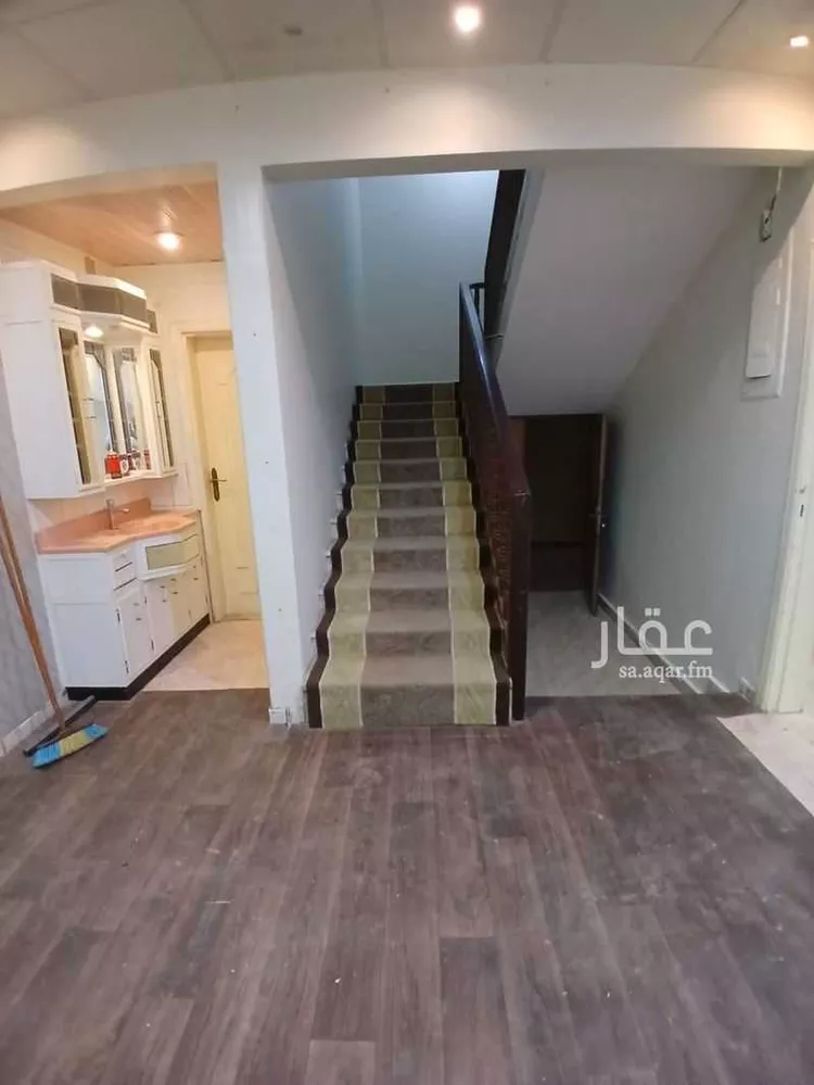 فيلا للإيجار في شارع أبي الفتوح الجمال, حي الروابي, مدينة الرياض, منطقة الرياض صورة 2