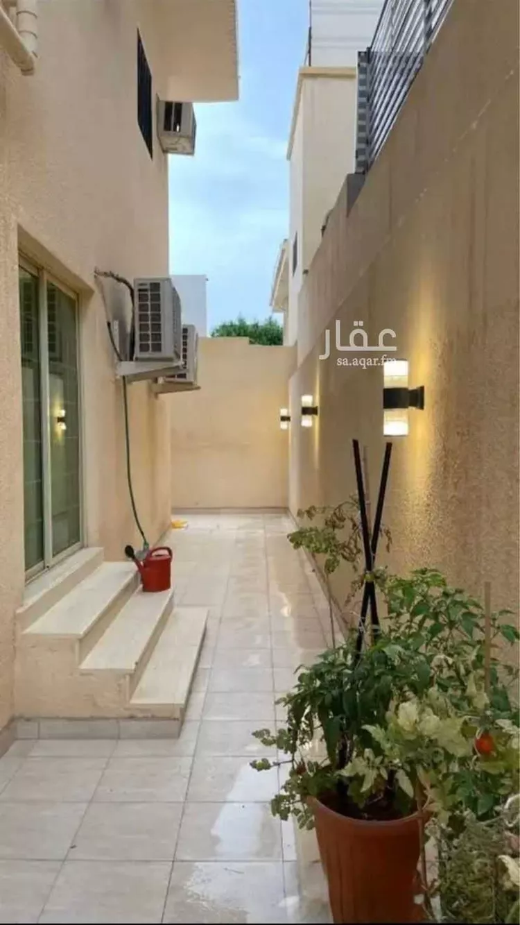 فيلا للبيع في شارع المحاوشية, حي الربوة, مدينة الرياض, منطقة الرياض صورة 3