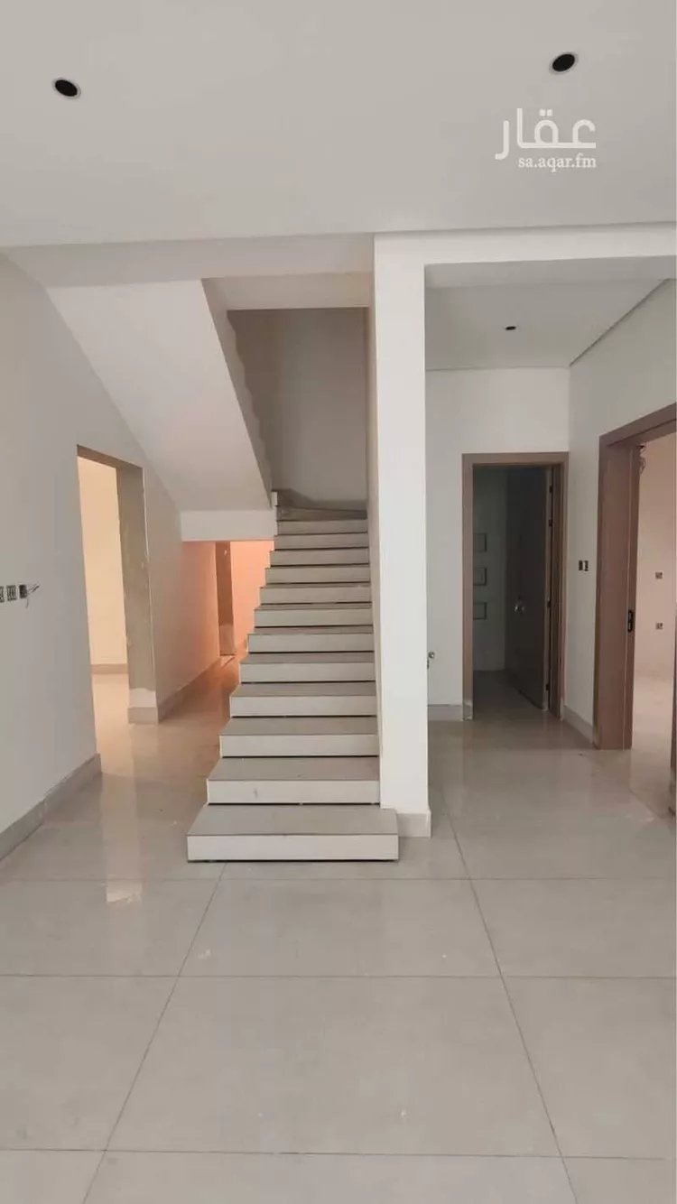 فيلا للبيع في شارع ابراهيم, حي السعادة, مدينة الرياض, منطقة الرياض 9