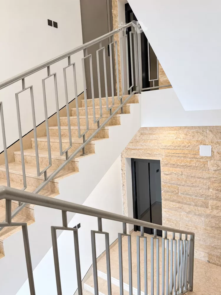 Floor for Sale in Riyadh Ar Rawabi 2