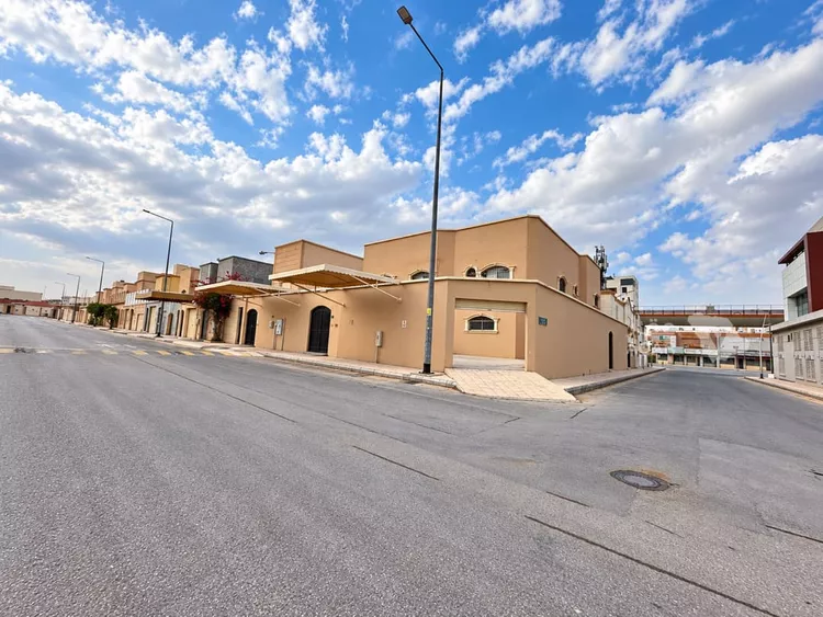 فيلا للبيع في شارع الأزد, حي الجزيرة, مدينة الرياض, منطقة الرياض 2