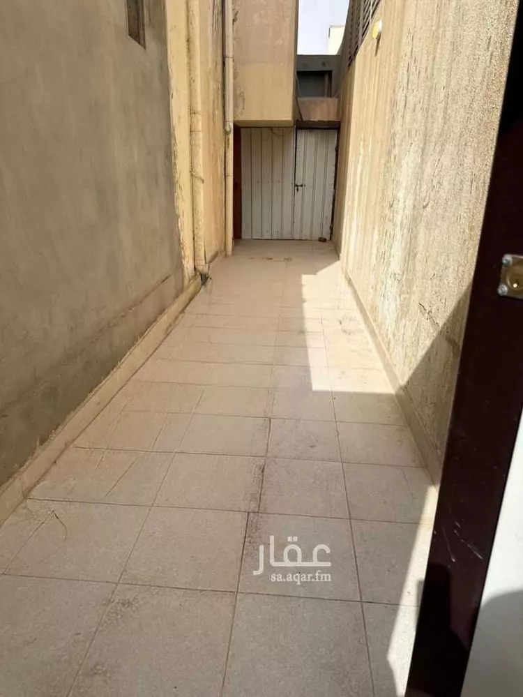 دور للإيجار في شارع أبي القاسم الحريري, حي الجزيرة, مدينة الرياض, منطقة الرياض 10