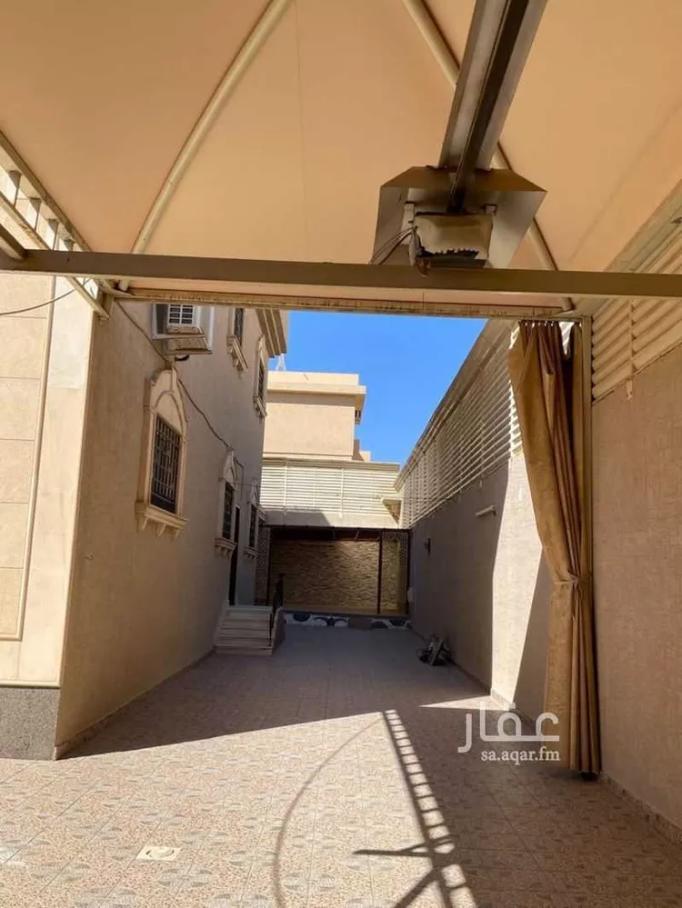 فيلا للبيع في شارع أبي عبدالله الدمياطي, حي ظهرة البديعة, مدينة الرياض, منطقة الرياض صورة 4