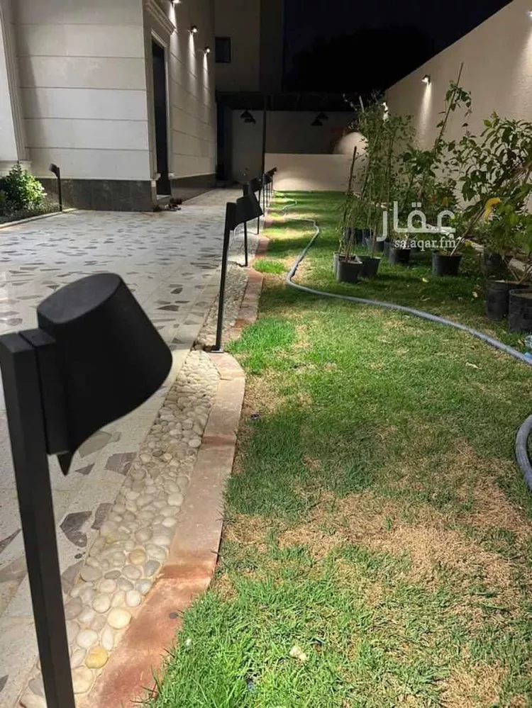 فيلا للبيع في شارع صيفي بن عمرو, حي الروضة, مدينة الرياض, منطقة الرياض 10