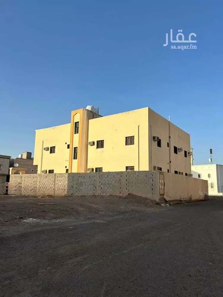 فيلا للبيع في شارع سليم بن مطير, حي سكة الحديد, مدينة المدينة المنورة, منطقة المدينة المنورة صورة 3