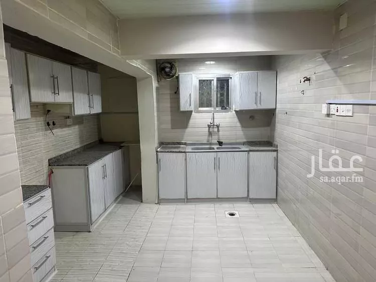 فيلا للبيع في شارع ابن سراج العدل, حي الربوة, مدينة الرياض, منطقة الرياض صورة 3