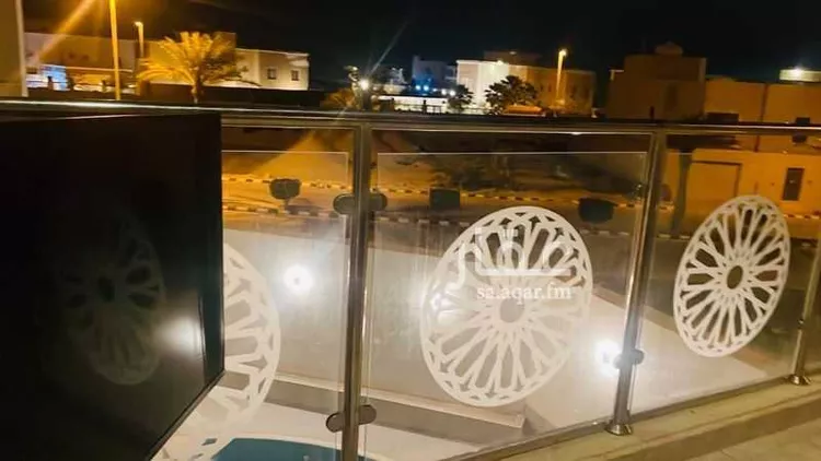 فيلا للبيع في شارع الدمام 1052, حي شاطئ نصف القمر, مدينة الدمام, المنطقة الشرقية صورة 3