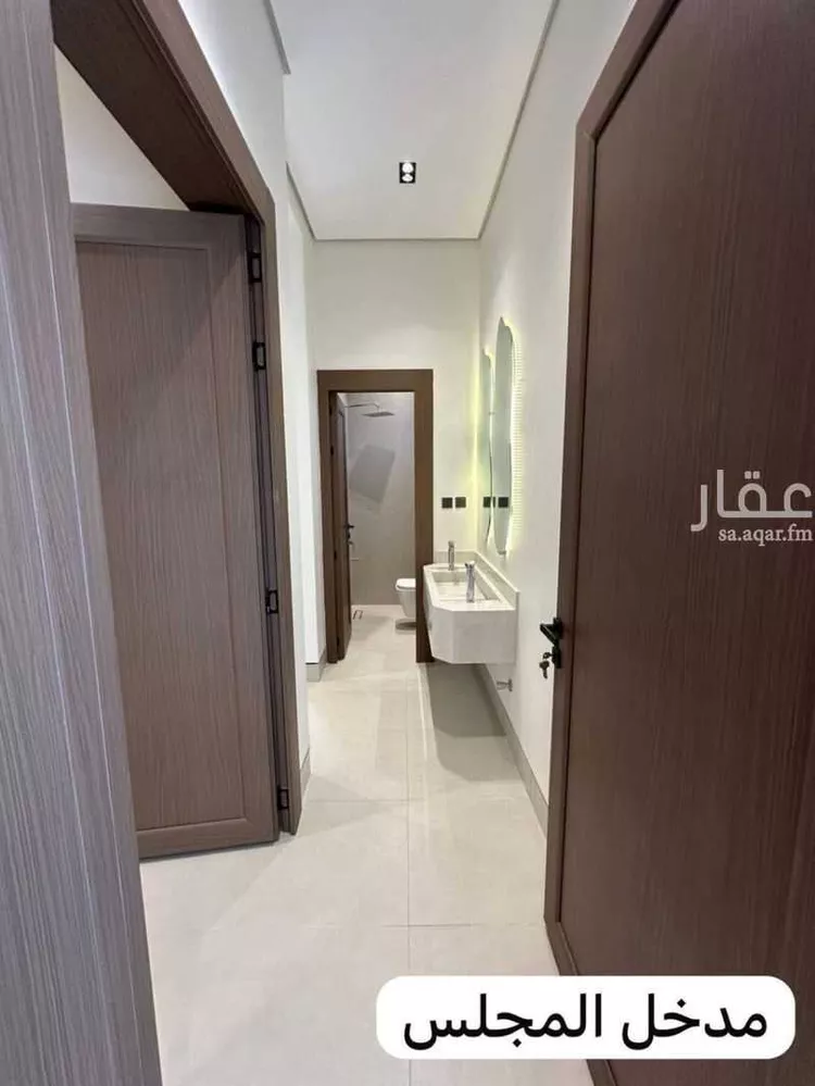 Floor for Sale in Riyadh Ar Rawabi 13