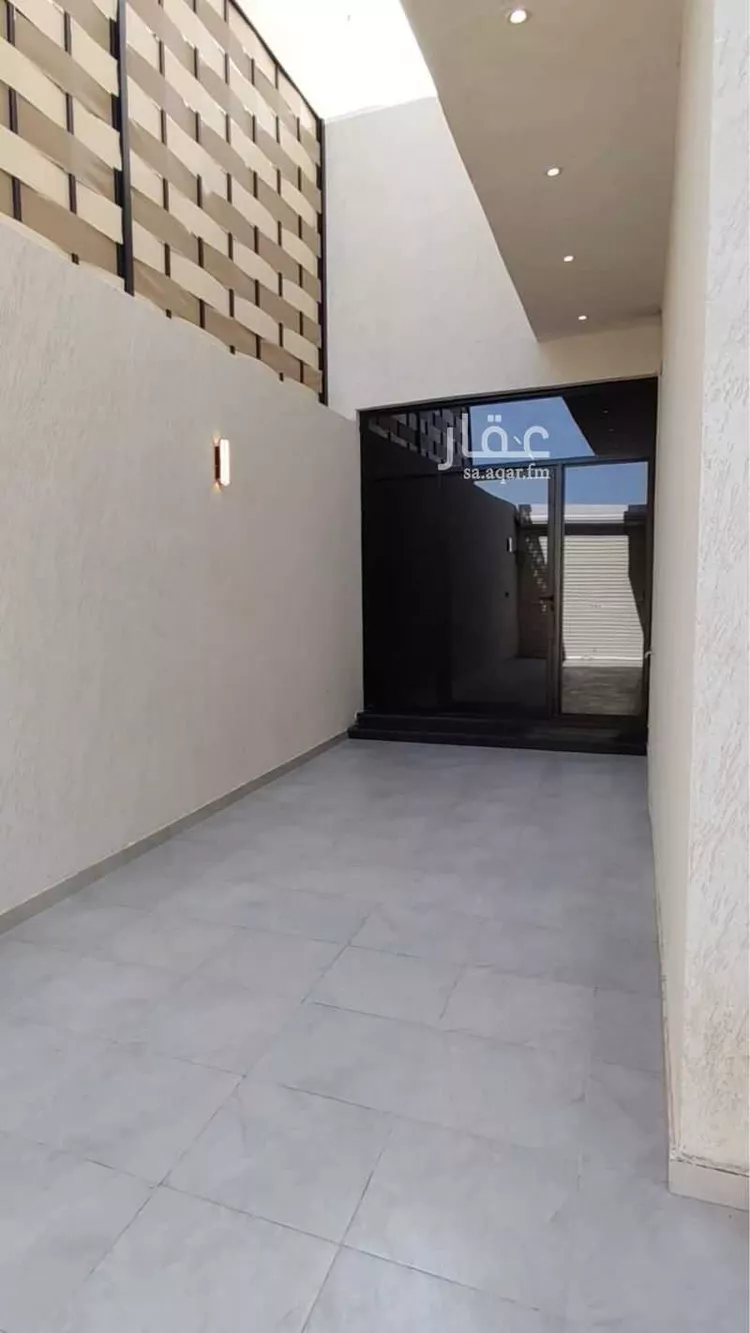 فيلا للإيجار في شارع عيد بن محمد الأنصاري, حي الفاروق, مدينة الرياض, منطقة الرياض صورة 2