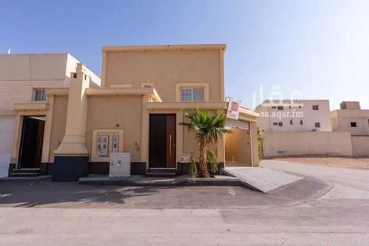 فيلا للبيع في شارع قاسم ابن يسار, حي ظهرة لبن, مدينة الرياض, منطقة الرياض صورة 2