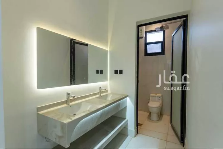 فيلا للبيع في شارع الجميل ابن حاتم, حي ظهرة لبن, مدينة الرياض, منطقة الرياض صورة 5