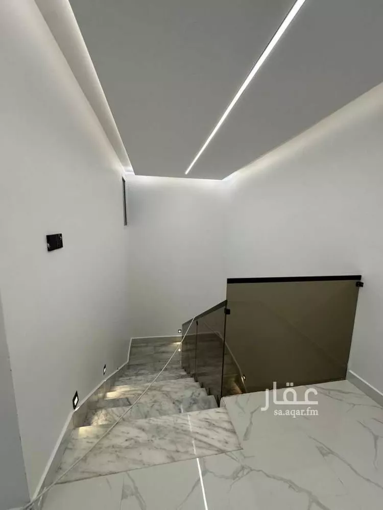 فيلا للبيع في شارع قاسم ابن يسار, حي ظهرة لبن, مدينة الرياض, منطقة الرياض صورة 4