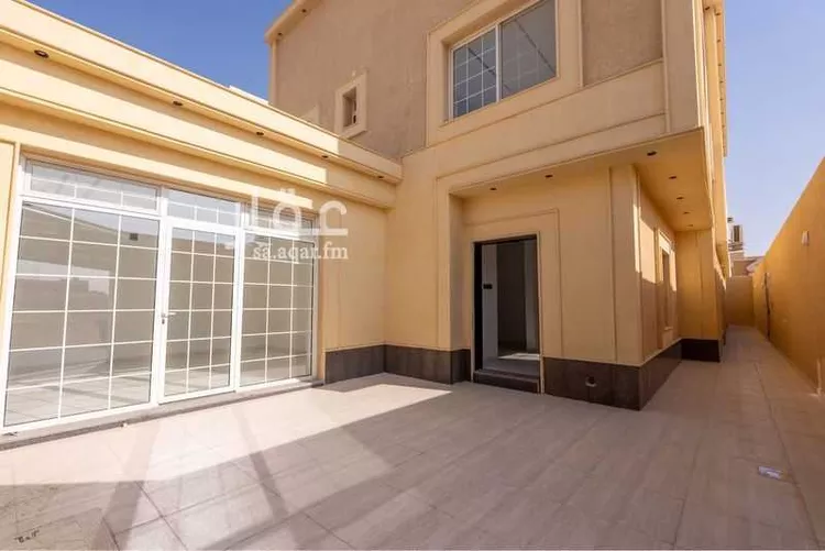 فيلا للبيع في شارع قاسم ابن يسار, حي ظهرة لبن, مدينة الرياض, منطقة الرياض صورة 3