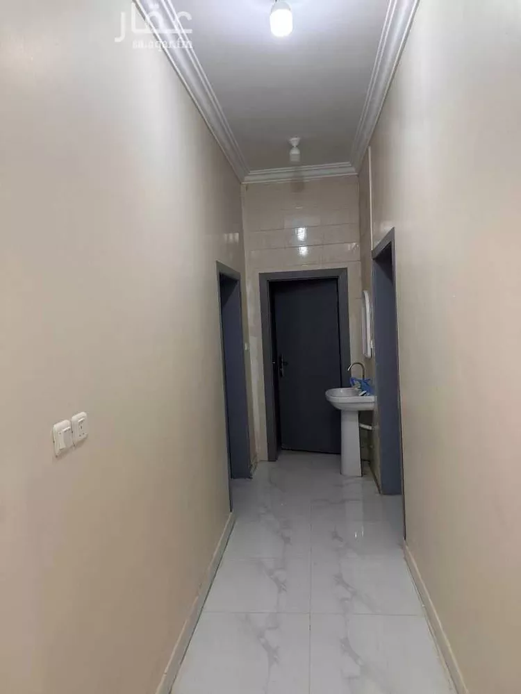 شقة للإيجار في شارع خالد بن بجير أبو عقرب ، حي الروابي ، جازان ، ابو عريش