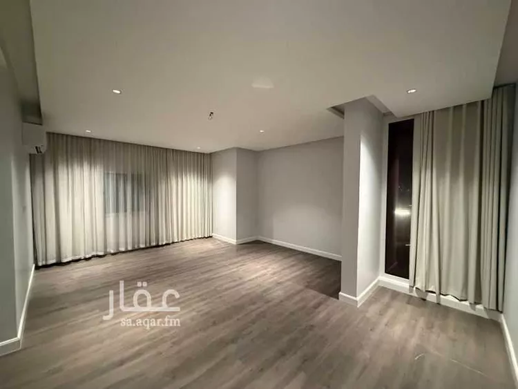 فيلا للإيجار في شارع عين دار, حي الصواري, مدينة الخبر, المنطقة الشرقية