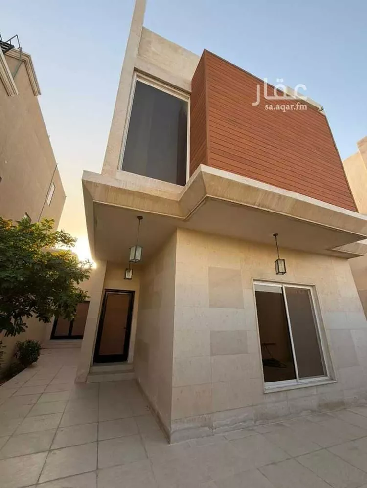 فيلا للإيجار في شارع عين دار, حي الصواري, مدينة الخبر, المنطقة الشرقية صورة 2