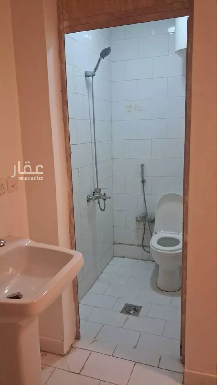 شقة للإيجار في شارع أحمد بن عبدالله البرقي, حي العارض, مدينة الرياض, منطقة الرياض صورة 3