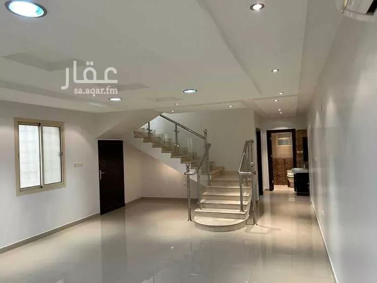 فيلا للإيجار في شارع أحمد بن عبدالله البرقي, حي العارض, مدينة الرياض, منطقة الرياض