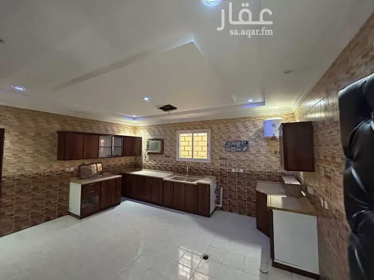 فيلا للإيجار في شارع عبدالله عبدالرحيم قاضي, حي العارض, مدينة الرياض, منطقة الرياض صورة 2