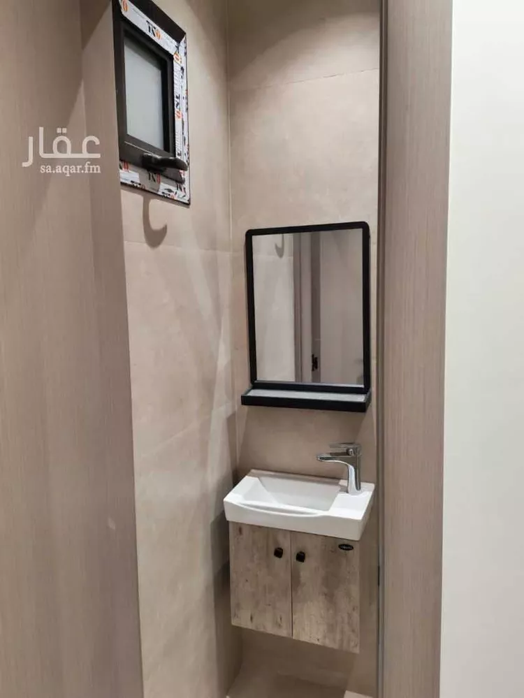 غرفة للإيجار في شارع أحمد بن عبدالله البرقي, حي العارض, مدينة الرياض, منطقة الرياض