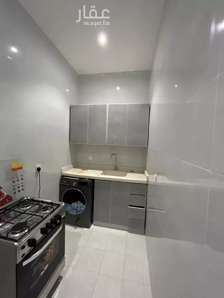 فيلا للإيجار في شارع شهيد الدين ثم الوطن عبدالرحمن بن عبدال, حي ظهرة لبن, مدينة الرياض, منطقة الرياض صورة 3