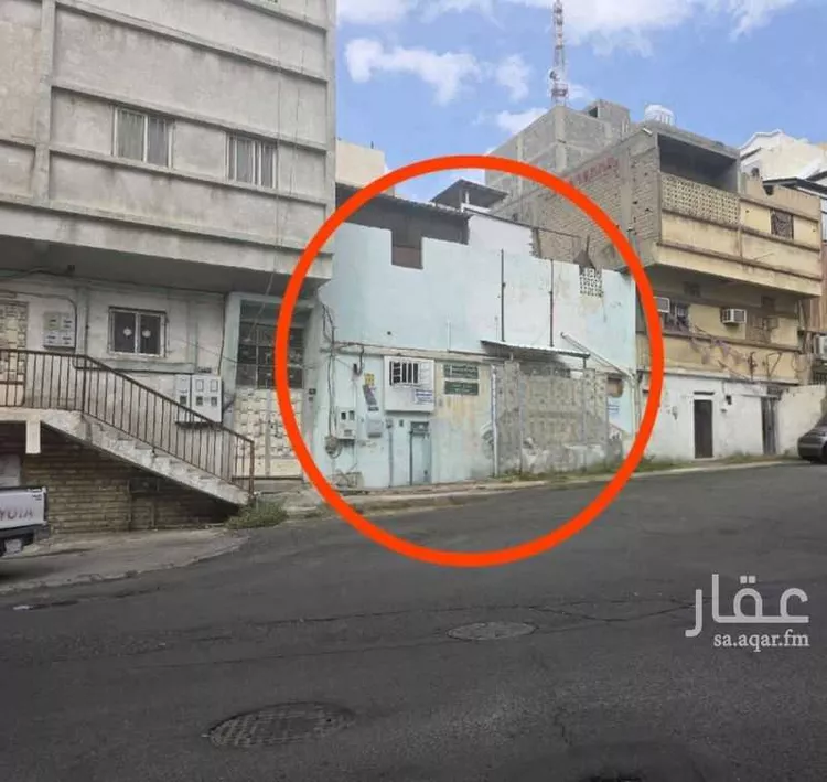 دور للبيع في شارع رفعة, حي الشهداء الجنوبية, مدينة الطائف, منطقة مكة المكرمة