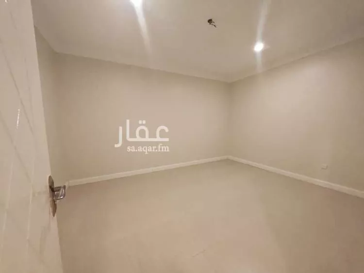 شقة للإيجار في شارع الشيخ عبدالله بن عبدان, حي الروضة, مدينة الرياض, منطقة الرياض صورة 3