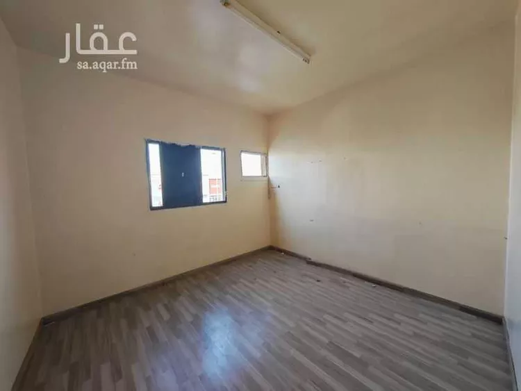 عمارة للإيجار في شارع خالد بن الوليد, حي الروضة, مدينة الرياض, منطقة الرياض