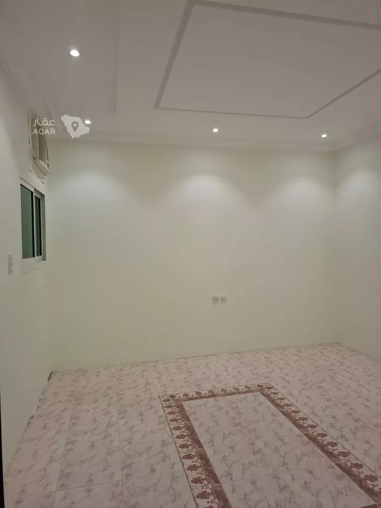 Floor for Rent in Riyadh Al Fayha 14