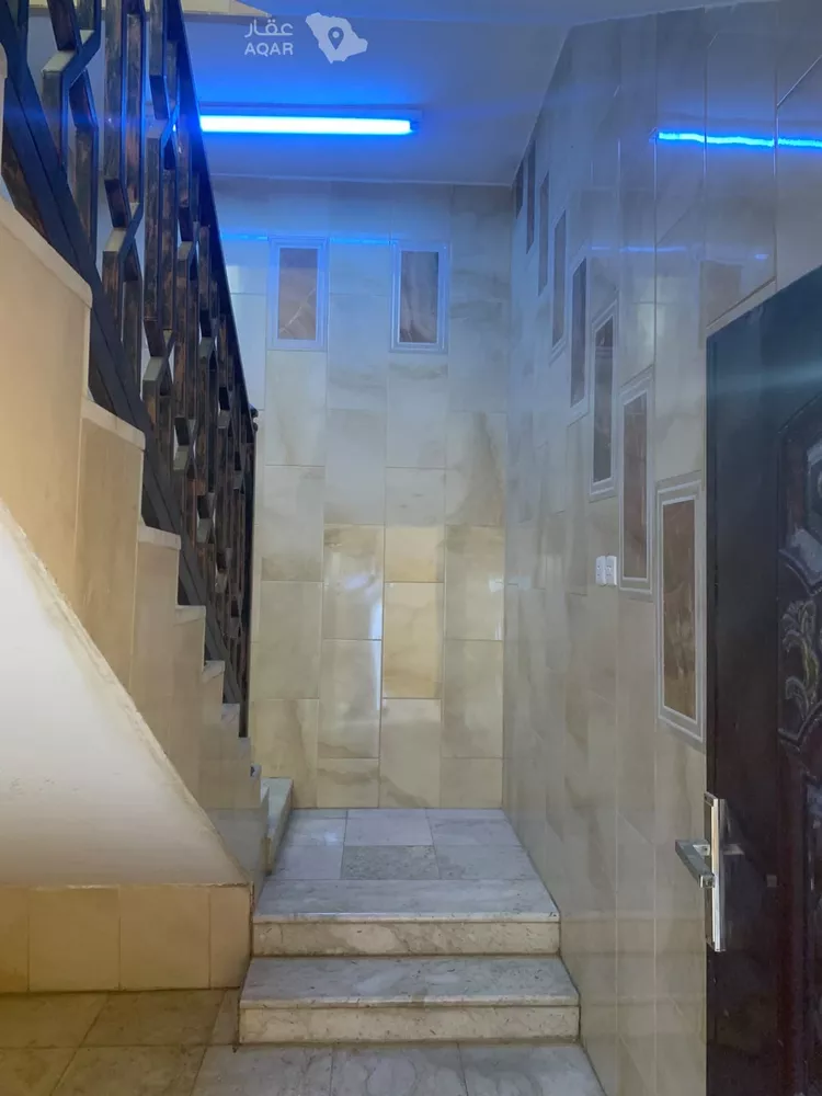 Floor for Rent in Riyadh Al Fayha