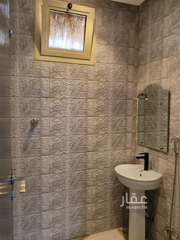 شقة للإيجار في شارع طلحة بن عبيدالله, حي السعادة, مدينة الرياض, منطقة الرياض