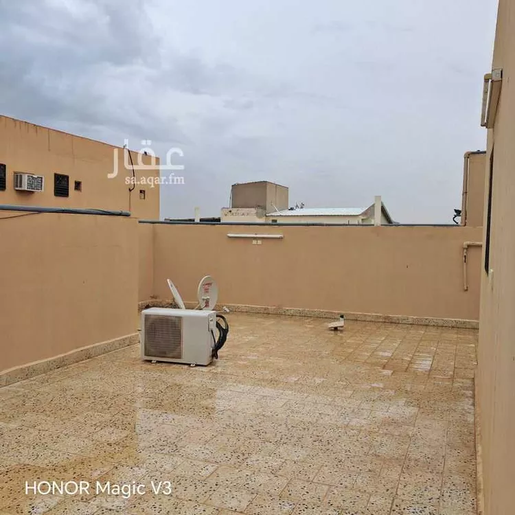 Floor for Rent in Buraydah Al Hamra صورة 4