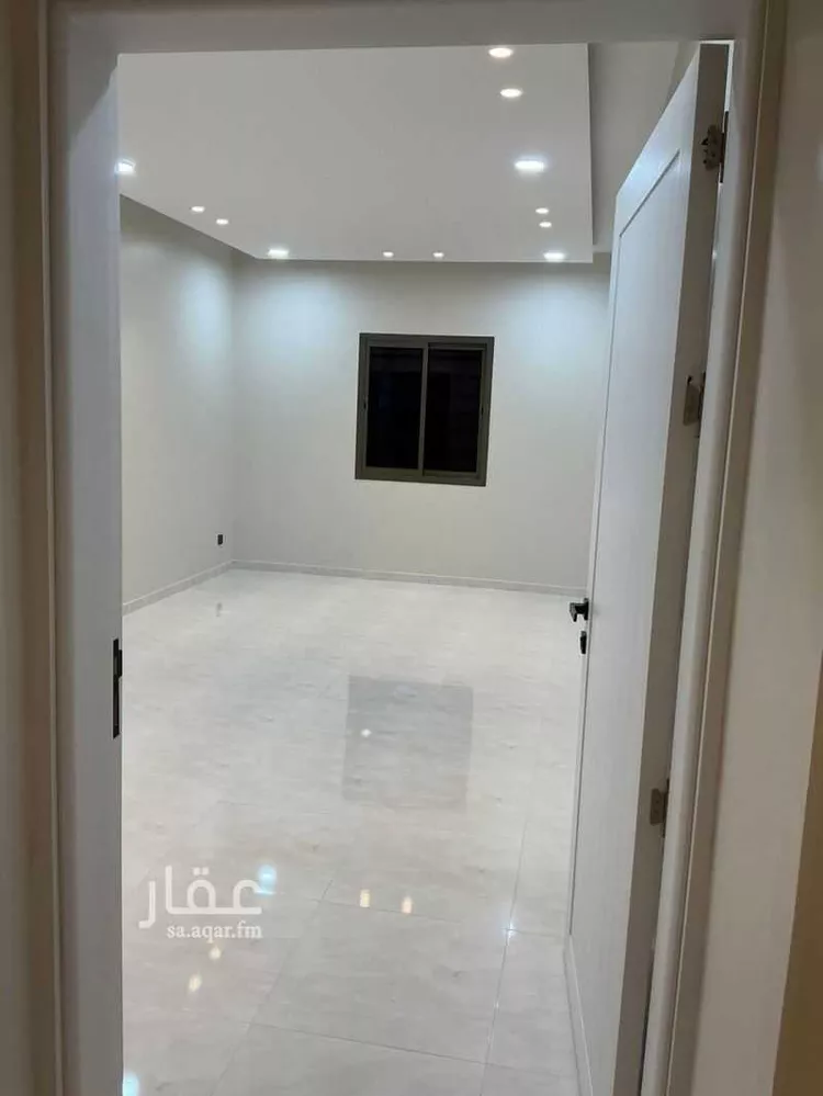 شقة للإيجار في شارع الثرمان ، حي الموظفين ، ابها ، منطقة عسير صورة 3